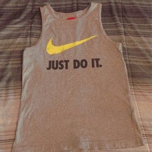 Nike tank